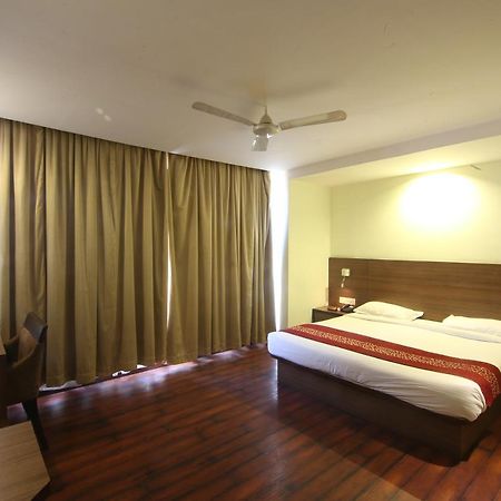 Hotel Garnet Durg Εξωτερικό φωτογραφία